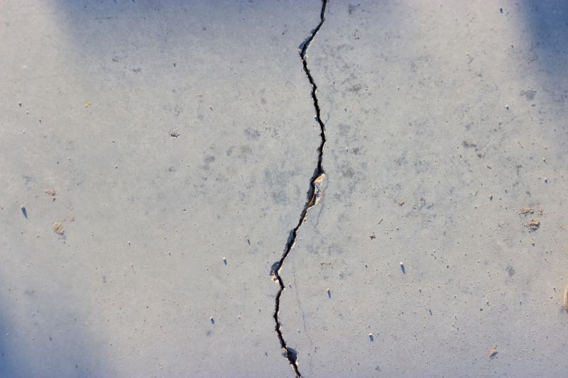Concrete Crack Repair