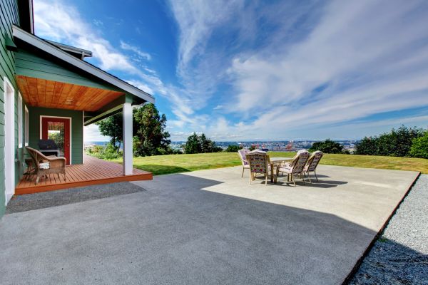 Cost of Concrete Deck Repair in Fairfield